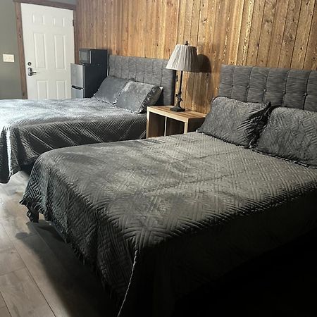 Parkway Yellowstone Guest House Room #1 Gardiner Exterior foto